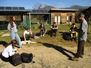 VISIT TO PLANESES OF A GROUP OF HIGH SCHOOL STUDENTS